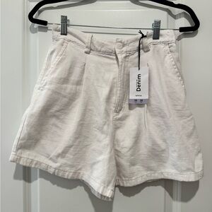 Women's Cream Shorts